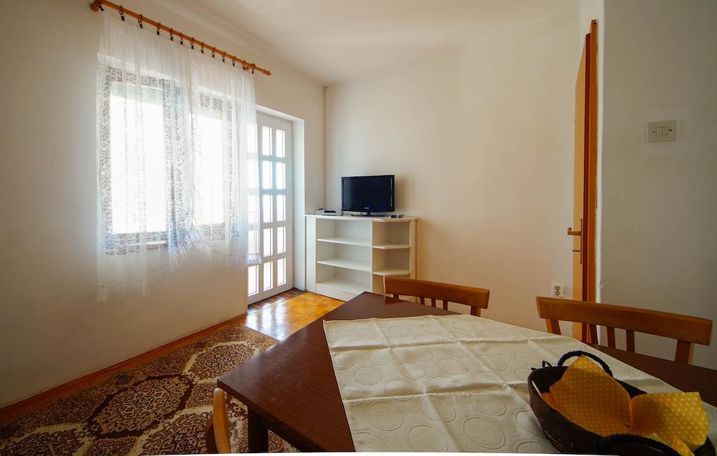 Apartments Lina Novi Vinodolski Quarto foto