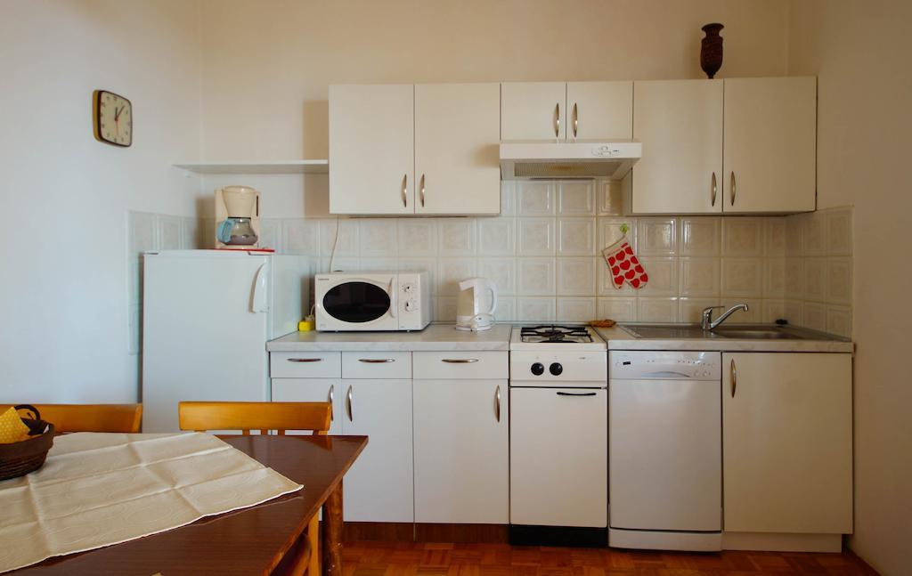 Apartments Lina Novi Vinodolski Quarto foto